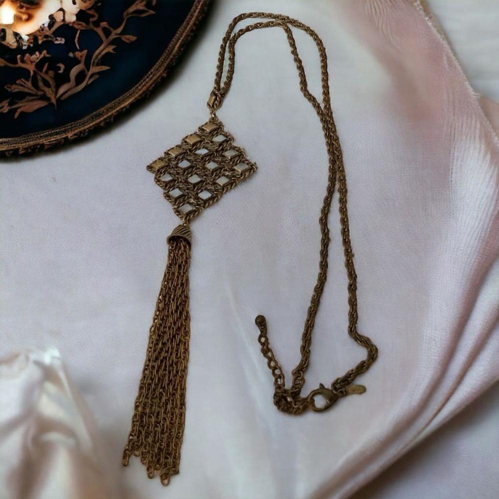 $10$ add on Chico’s vintage Necklace - Gold tone
